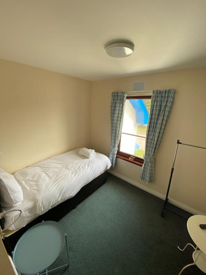 פורט ויליאם Waterfront Lodge - Accommodation Only חדר תמונה