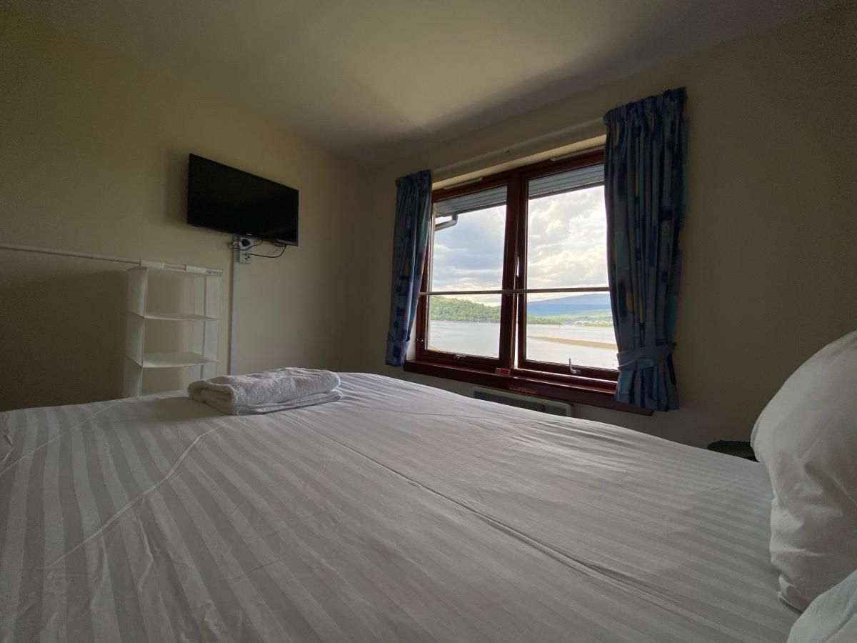 פורט ויליאם Waterfront Lodge - Accommodation Only מראה חיצוני תמונה