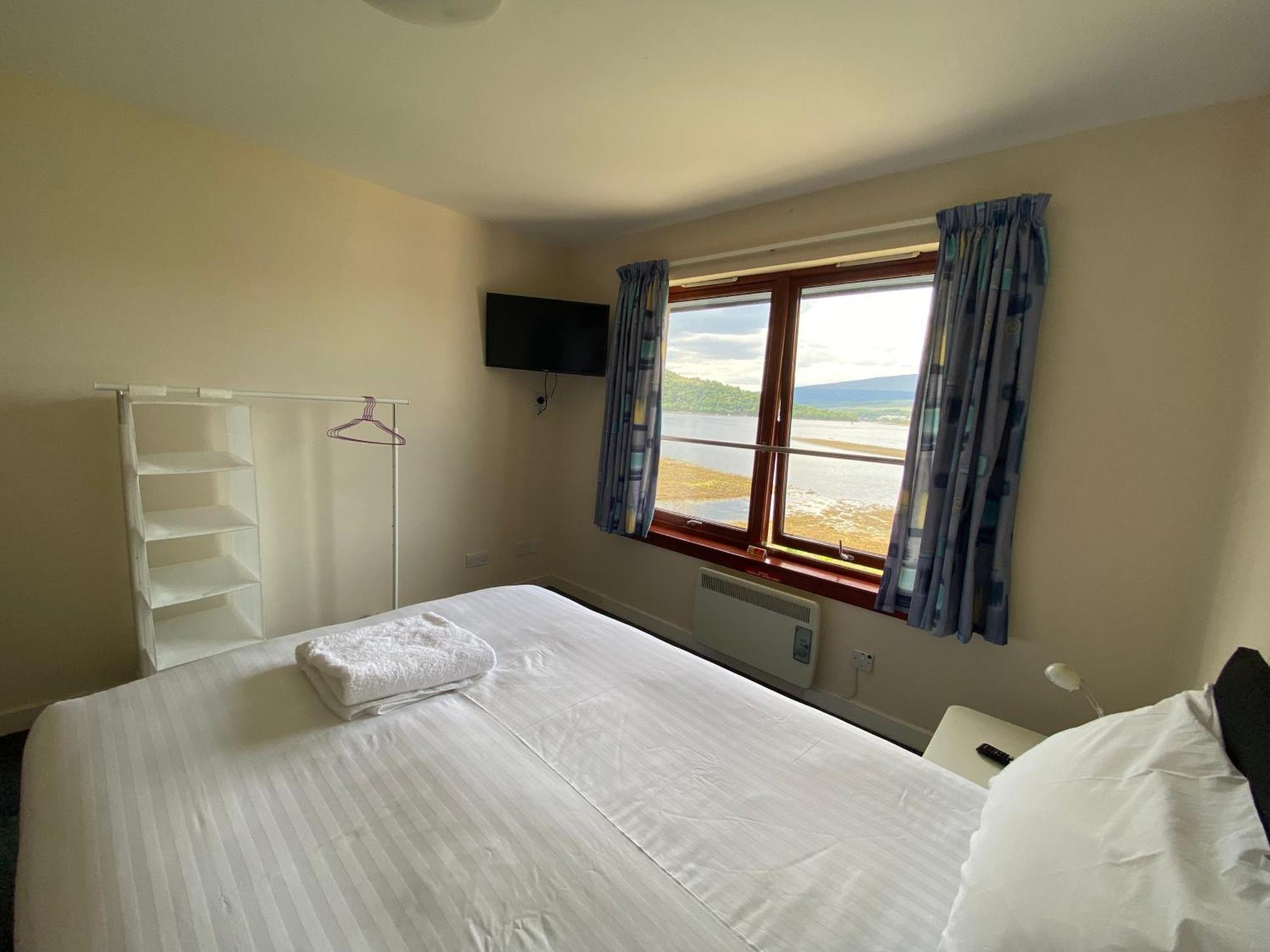 פורט ויליאם Waterfront Lodge - Accommodation Only חדר תמונה