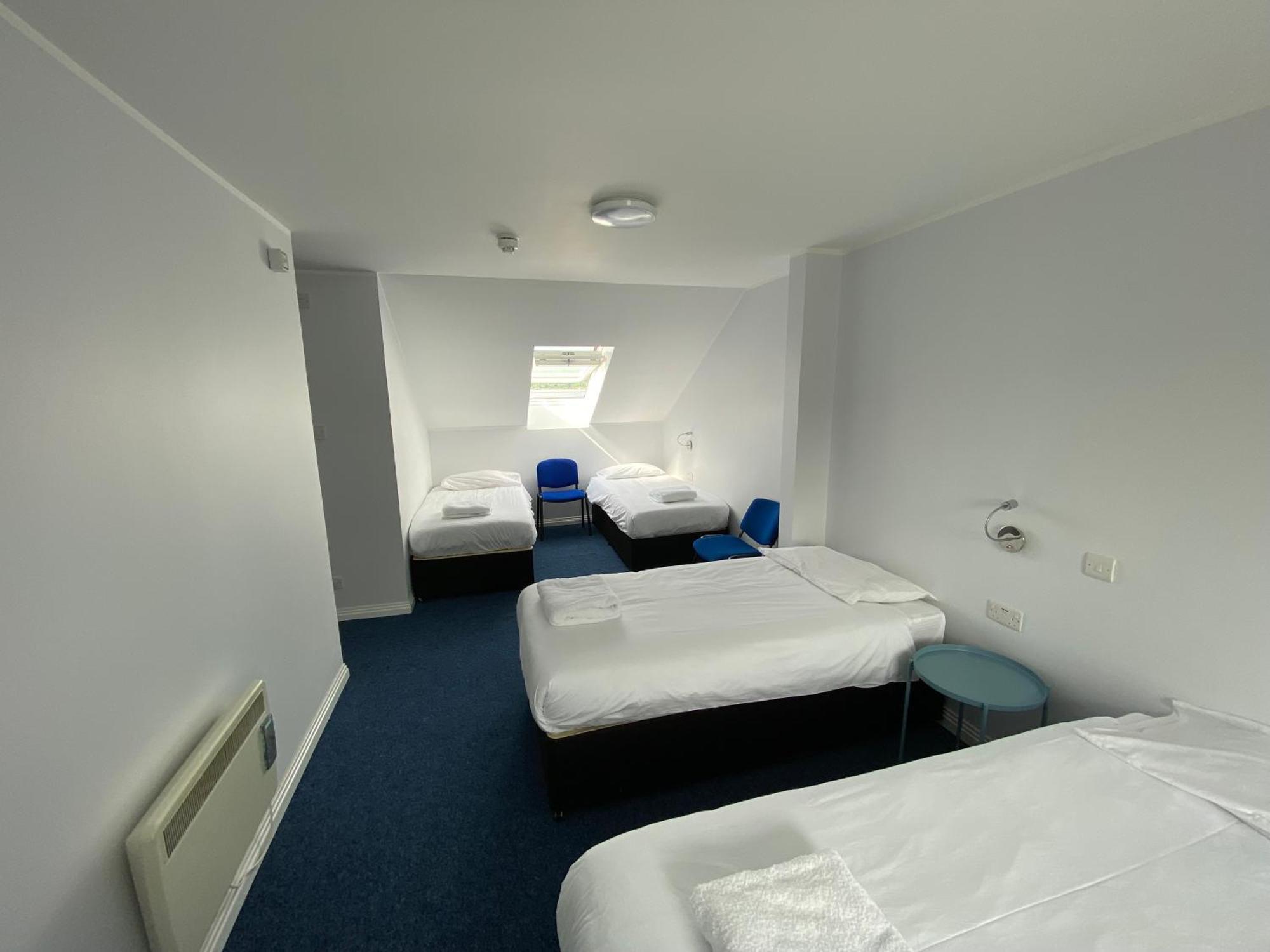 פורט ויליאם Waterfront Lodge - Accommodation Only חדר תמונה